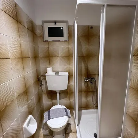 Hotel Mark Hotel 2*